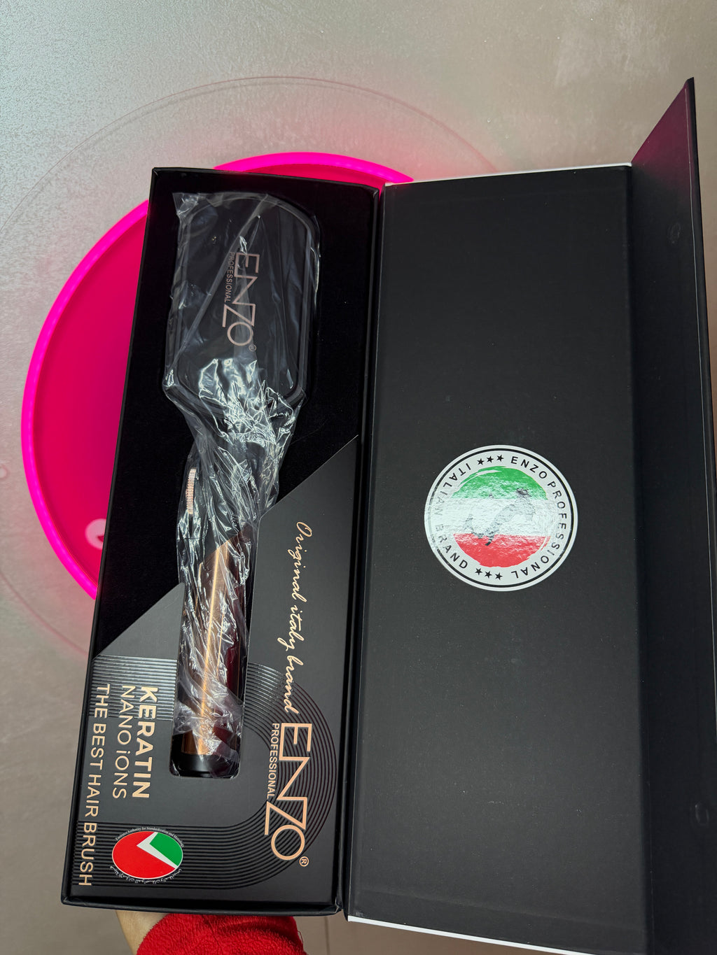 Enzo keratin brush