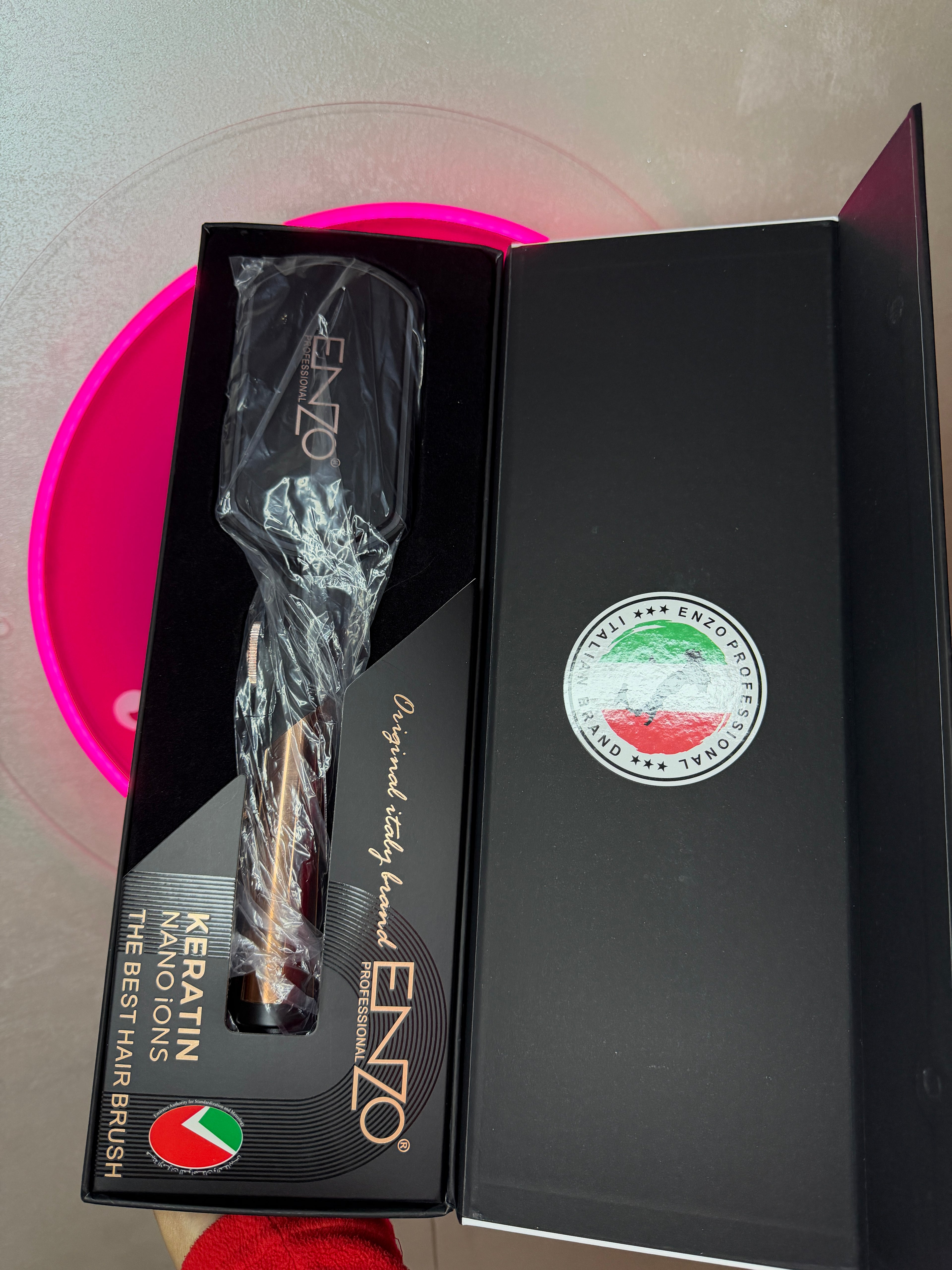 Enzo keratin brush
